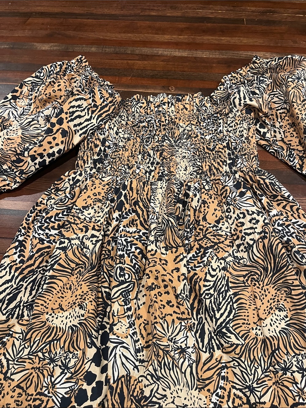 Lily Pulitzer Animal Print Smocked Dress - Tan & Black medium - Picture 2 of 5